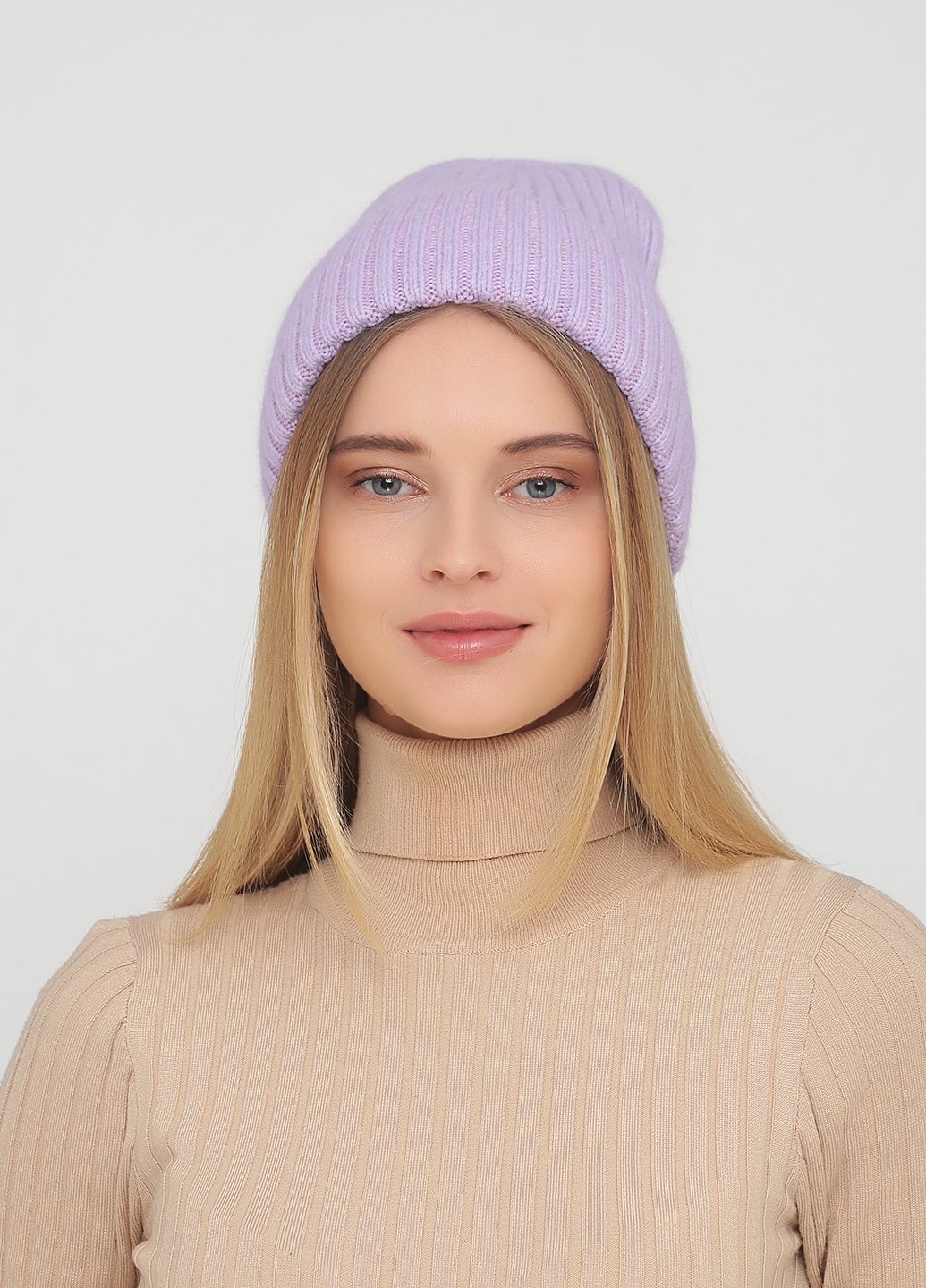 Купить Зимняя теплая ангоровая шапка без подкладки Merlini Леди 340187 - Сиреневый в интернет-магазине