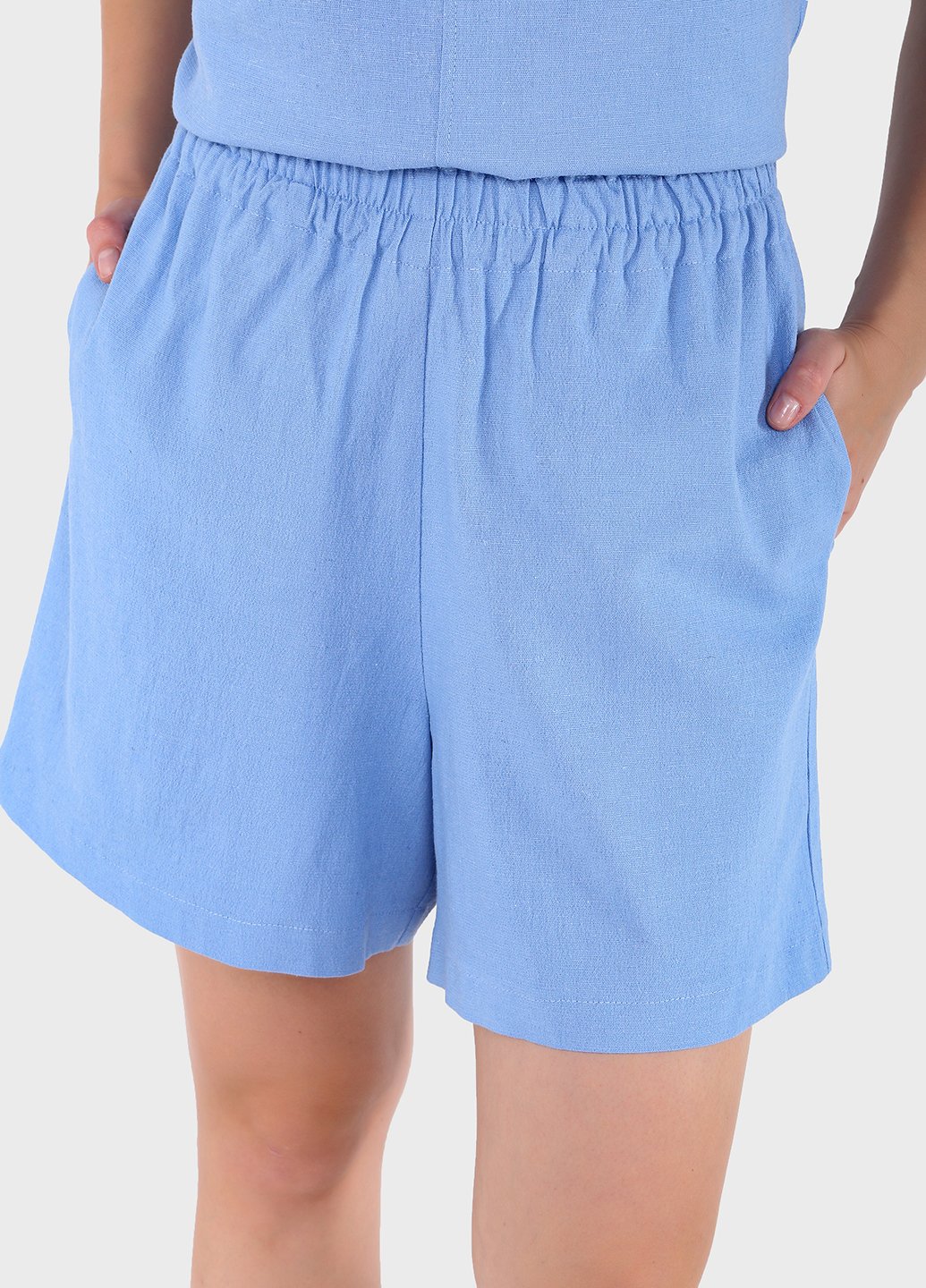Купить Льняные шорты женские бермуды голубого цвета Merlini Турин 300000048, размер 42-44 в интернет-магазине