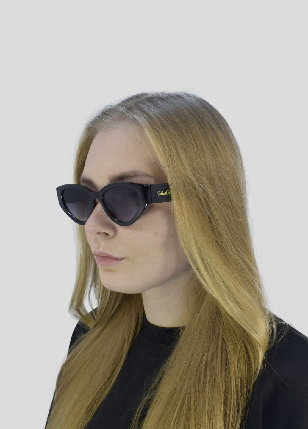 Купить Женские солнцезащитные очки Gabriela Marioni GM3497 120025 - Черный в интернет-магазине