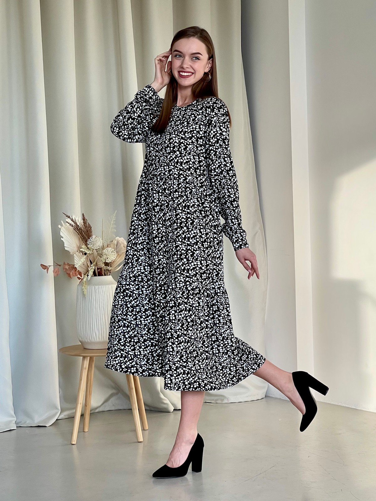 Купить Длинное платье в цветочек из штапеля с длинным рукавом Merlini Корсо 700001181, размер 46-48 (L-XL) в интернет-магазине
