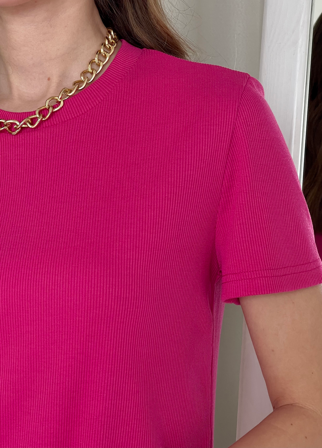 Купить Платье-футболка до колена в рубчик розовое Merlini Милан 700000148 размер 42-44 (S-M) в интернет-магазине