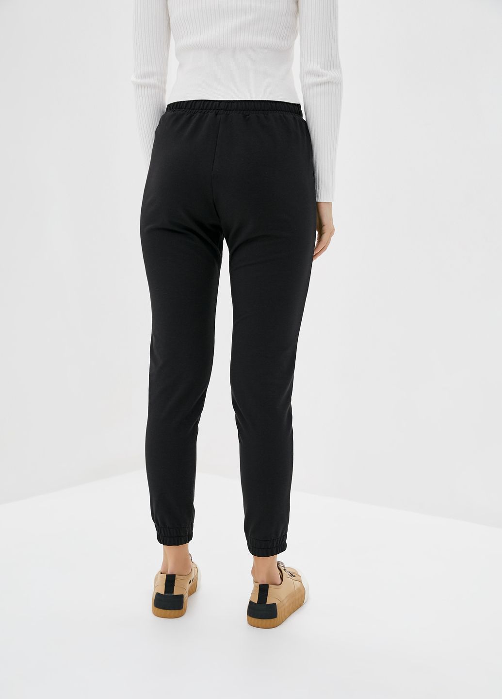 Купить Спортивные штаны женские Merlini Сити 600000055 - Черный, 42-44 в интернет-магазине