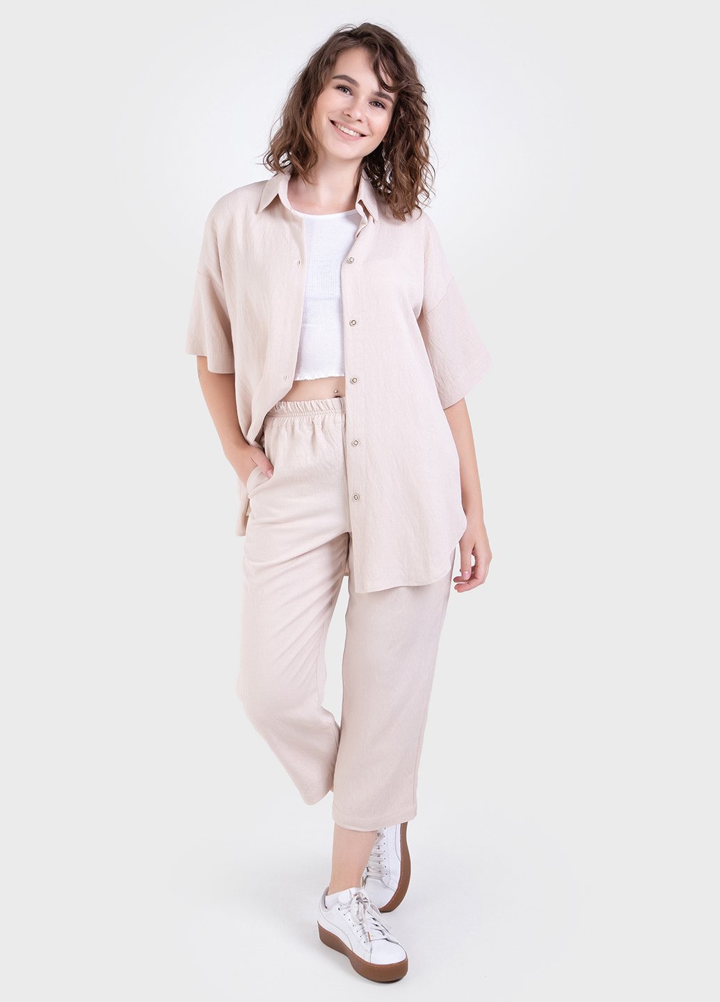 Купити Літній костюм жіночий двійка бежевого кольору: штани, сорочка Merlini Авіано 100000153, розмір 42-44 в інтернет-магазині