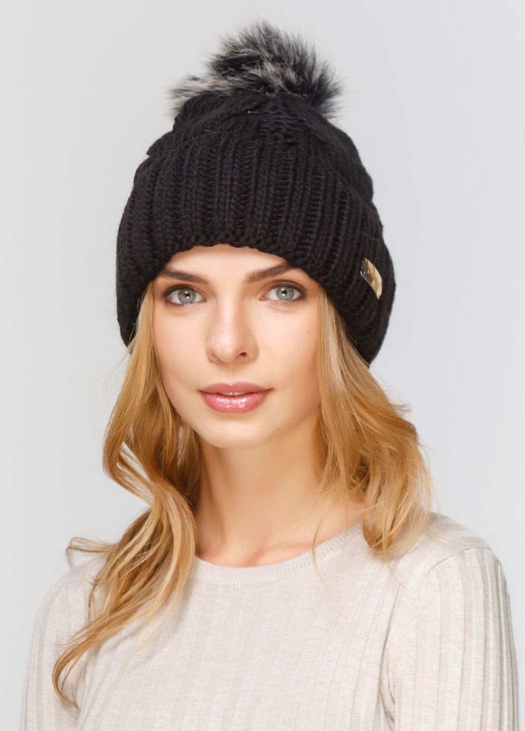 Купить Шерстяная шапка DeMari Аврора 550454 - Черный в интернет-магазине