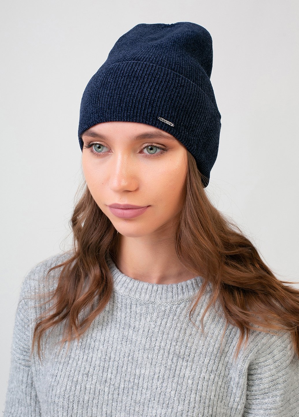 Купить Теплая зимняя велюровая шапка Merlini Кассиопея 330043 - Синий в интернет-магазине