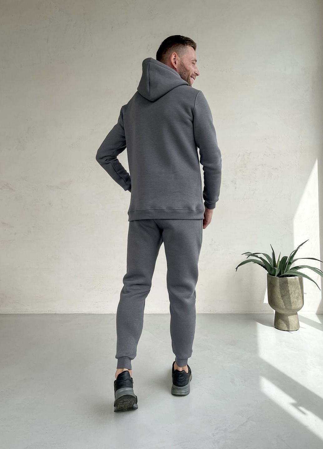 Купить Теплый зимний мужской спортивный костюм на флисе серый Merlini Франс 100001003, размер 42-44 (S-M) в интернет-магазине