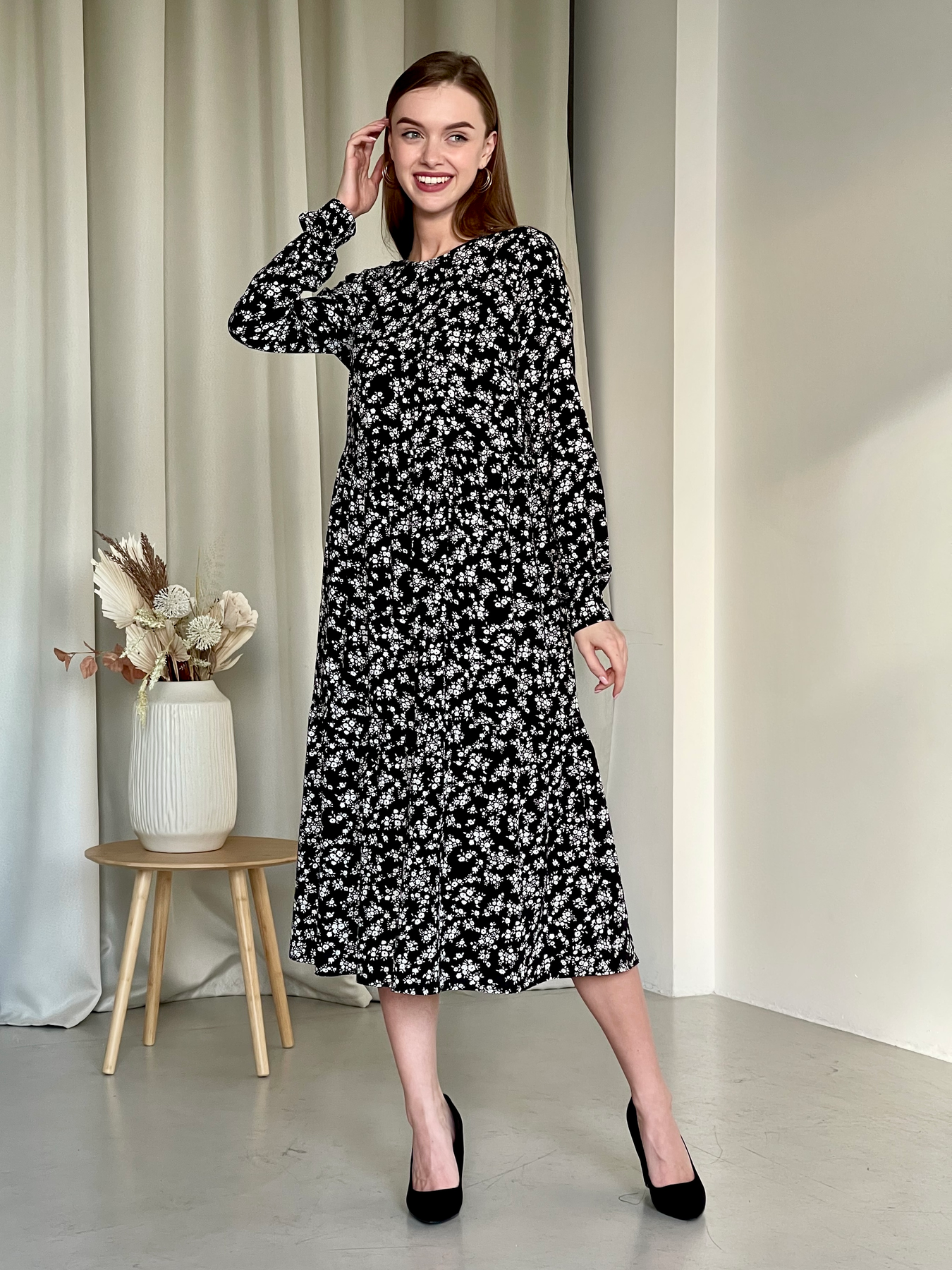 Купить Длинное платье в цветочек из штапеля с длинным рукавом Merlini Корсо 700001182, размер 42-44 (S-M) в интернет-магазине