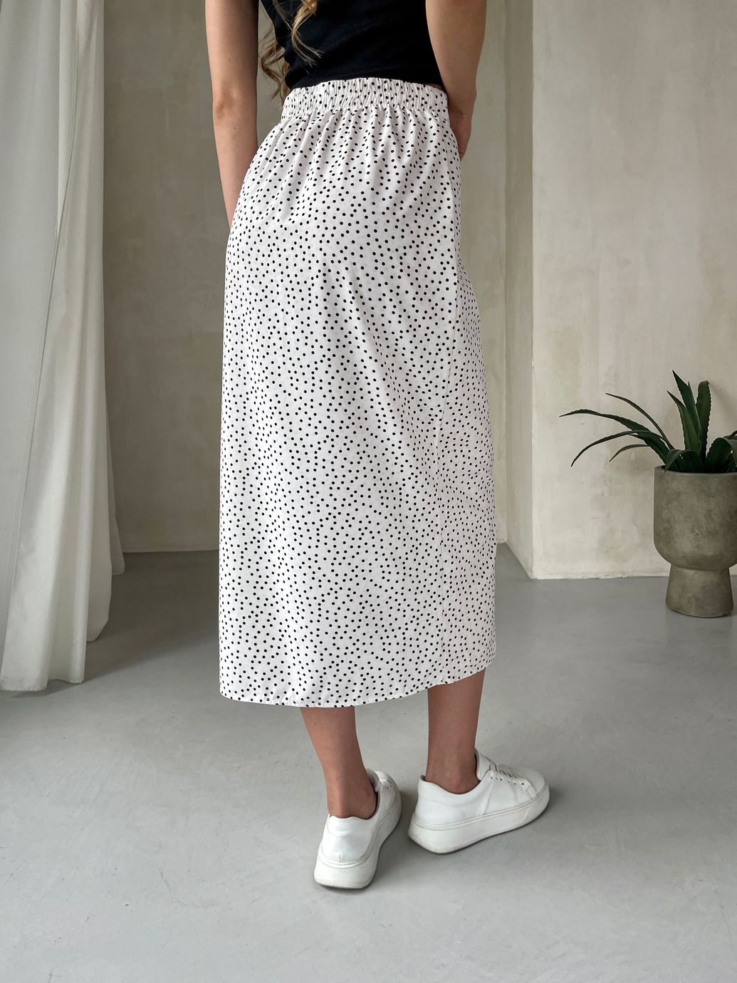 Купить Длинная женская юбка ниже колена с размером в горох Merlini Парма 400000102, размер 46-48 (L-XL) в интернет-магазине