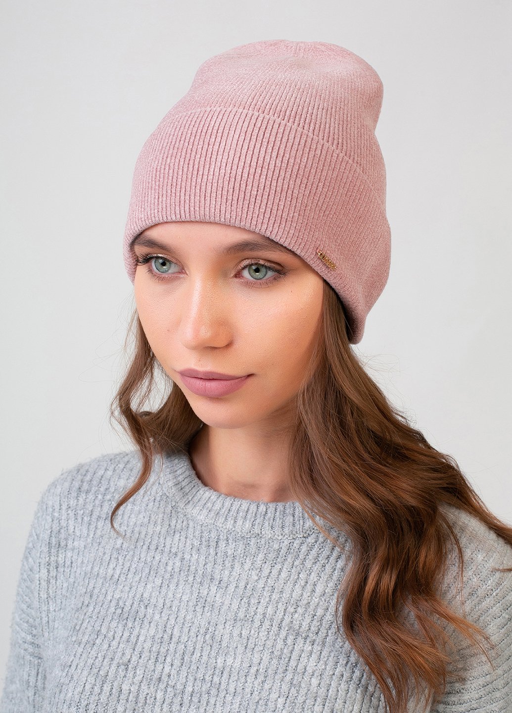 Купить Теплая зимняя велюровая шапка Merlini Кассиопея 330046 - Пудровый в интернет-магазине