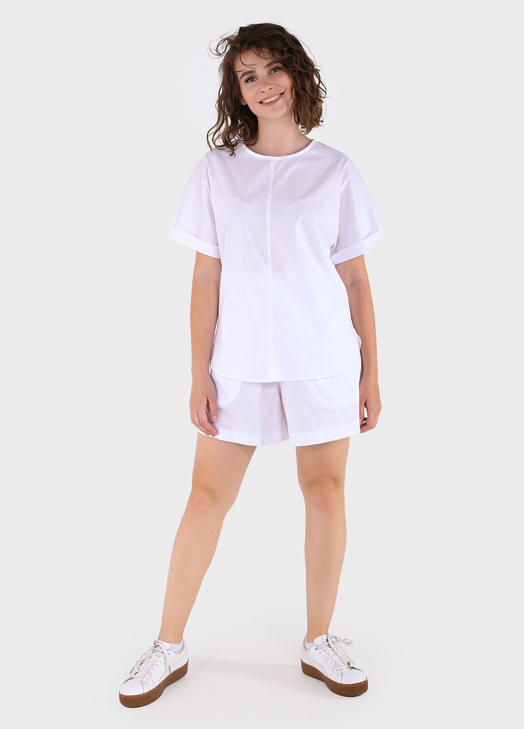 Купить Оверсайз хлопковая футболка женская белого цвета Merlini Ливорно 800000041, размер 42-44 в интернет-магазине