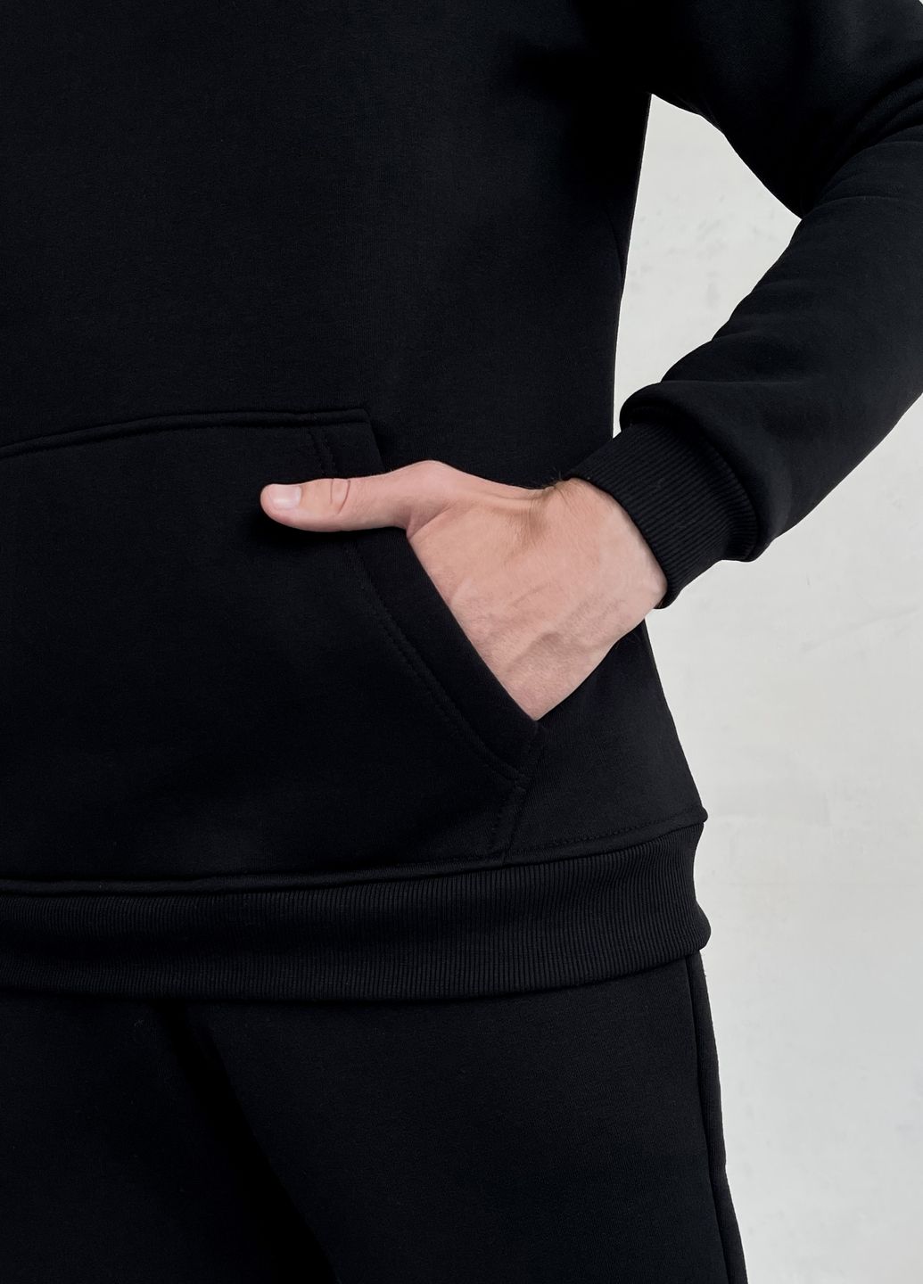 Купить Теплое худи на флисе черное Merlini Анмас 110001021, размер 42-44 в интернет-магазине