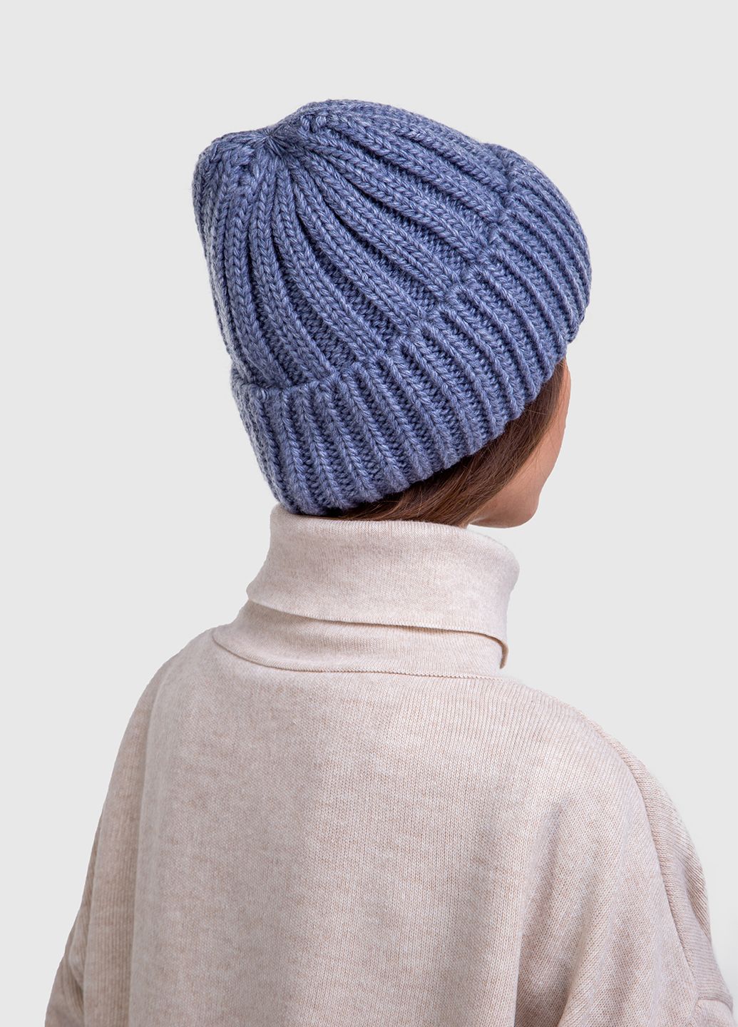 Купить Зимняя теплая женская шерстяная шапка с отворотом на флисовой подкладке DeMari 500049 в интернет-магазине