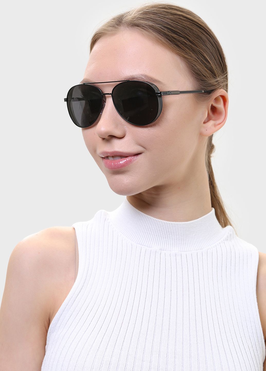 Купити Чорні чоловічі сонцезахисні окуляри Matrix з поляризацією MT8582 111023 в інтернет-магазині
