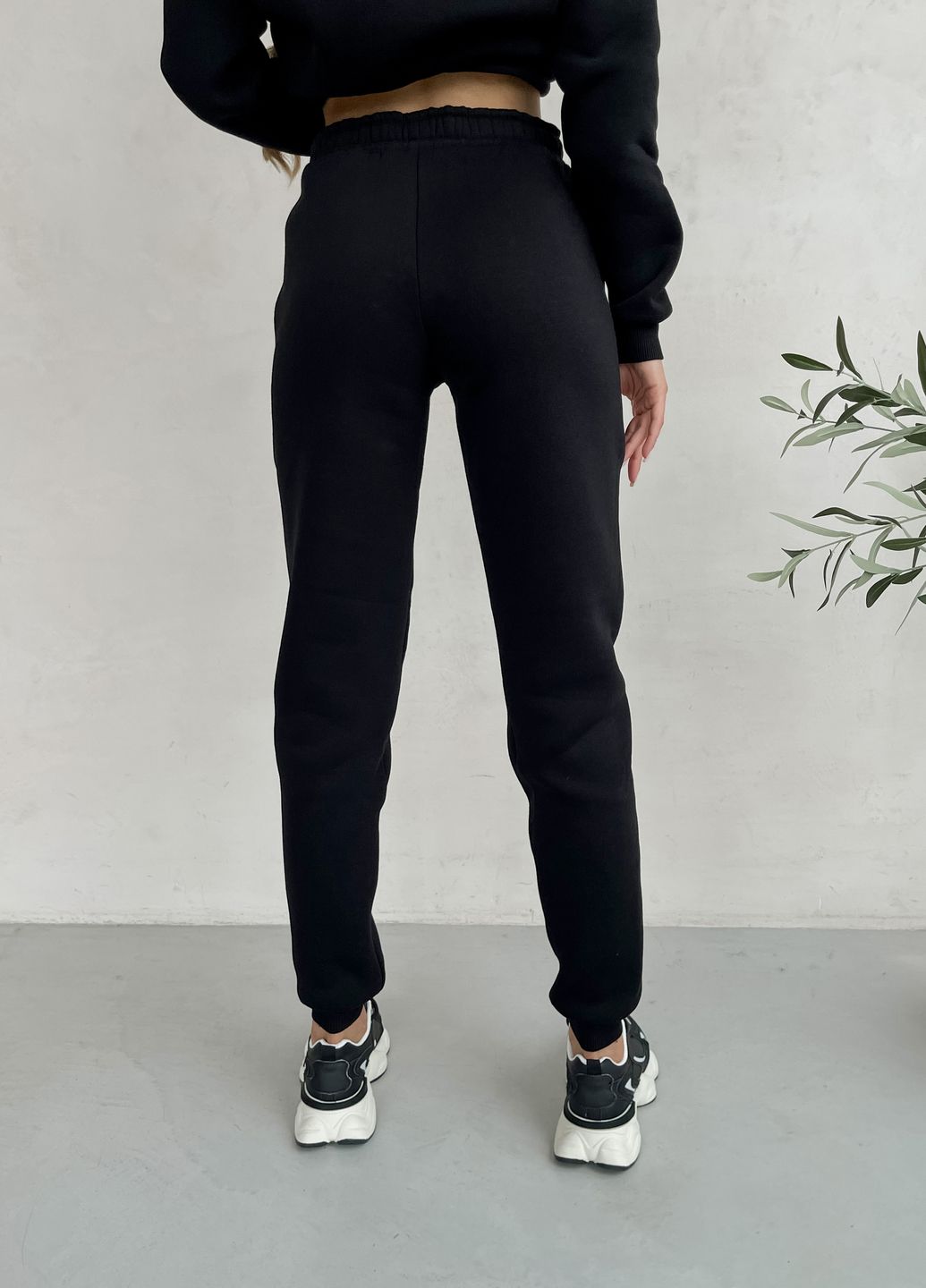 Купить Теплый зимний женский спортивный костюм на флисе черный Merlini Бордо 100001021, размер 54-56 (4XL-5XL) в интернет-магазине