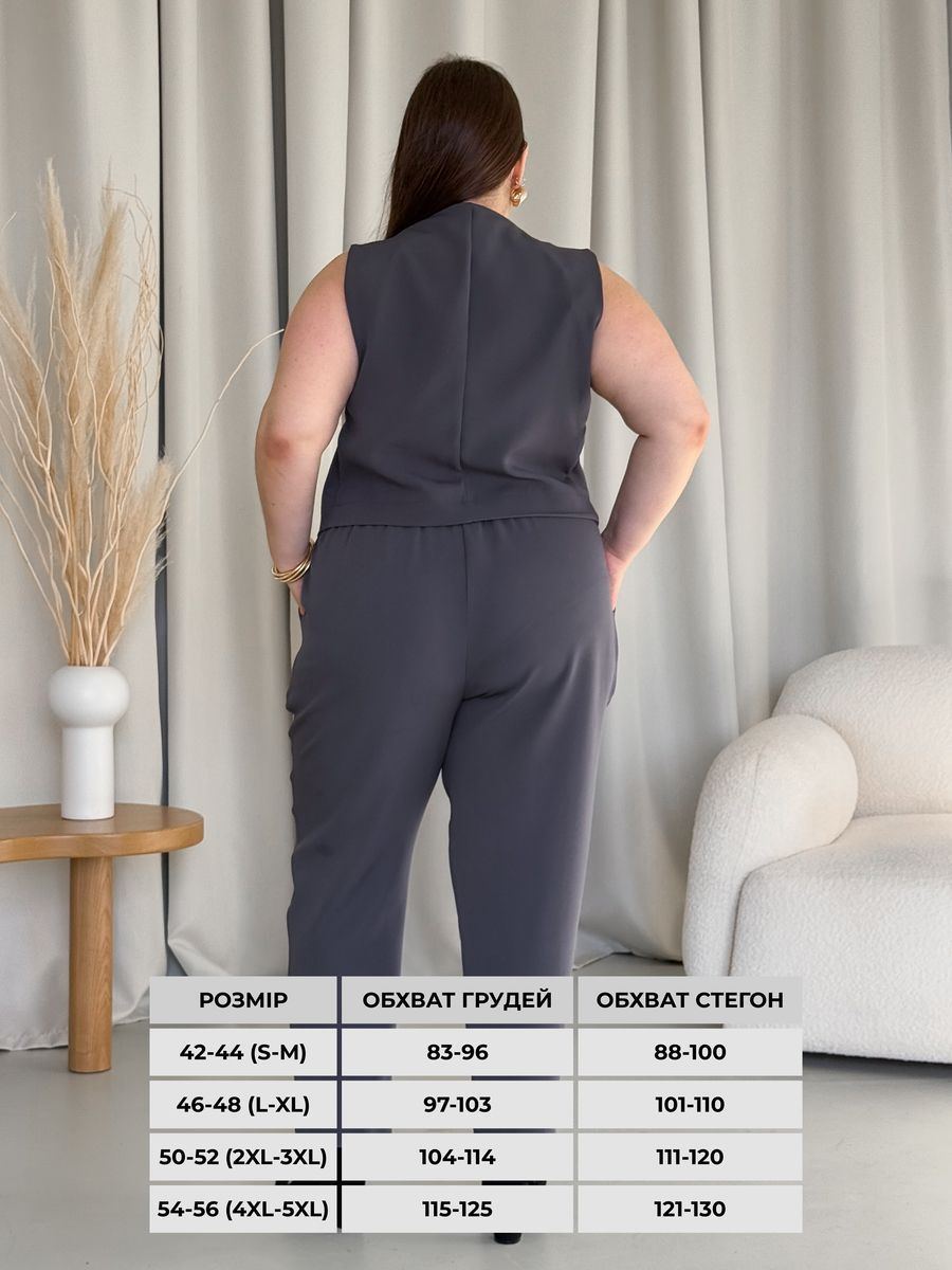 Купити Жіночий класичний жилет сірий Merlini Сола 120001442 розмір 4XL-5XL в інтернет-магазині