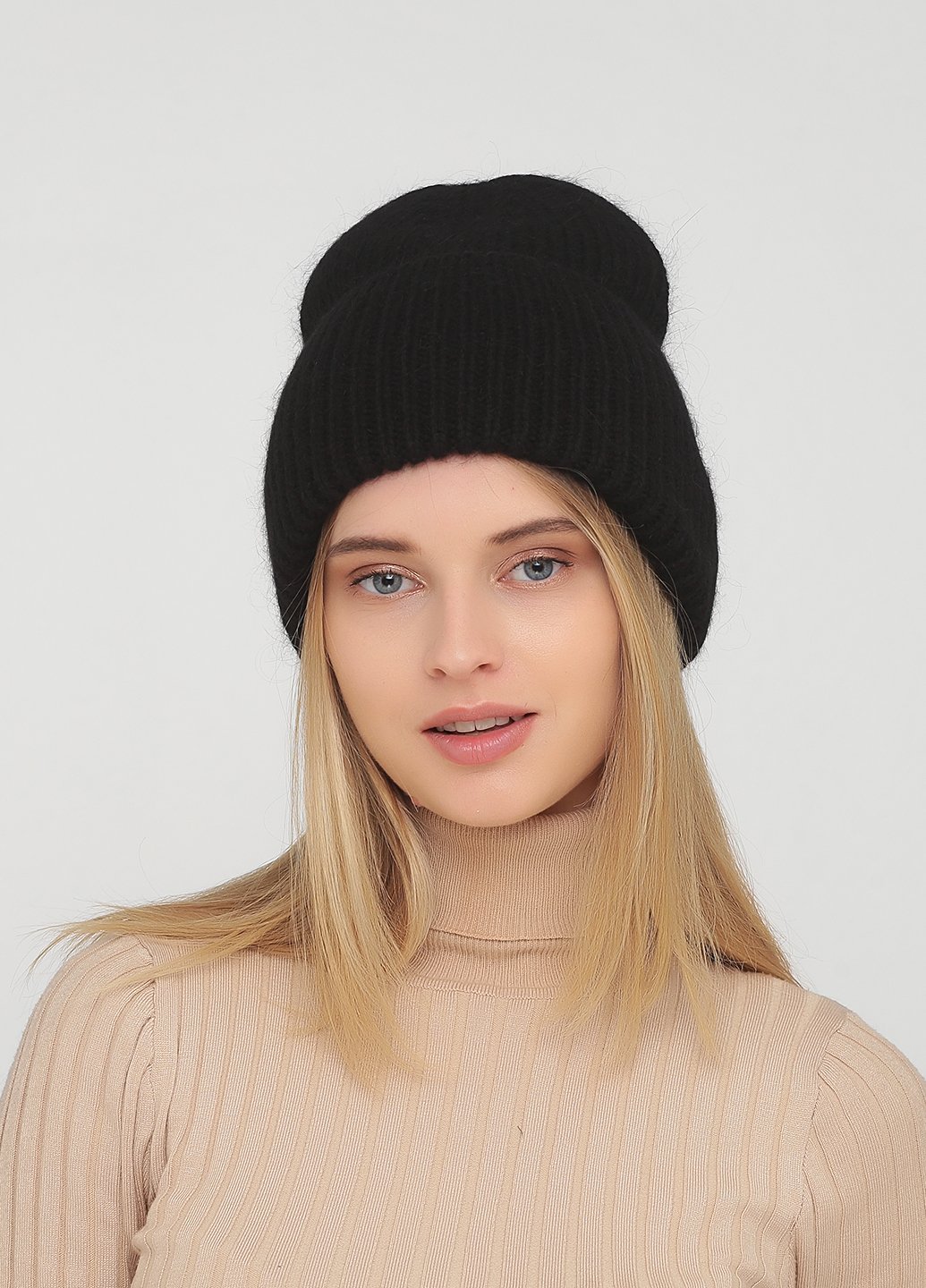 Купить Зимняя теплая ангоровая шапка без подкладки Merlini Августа 340062 - Черный в интернет-магазине