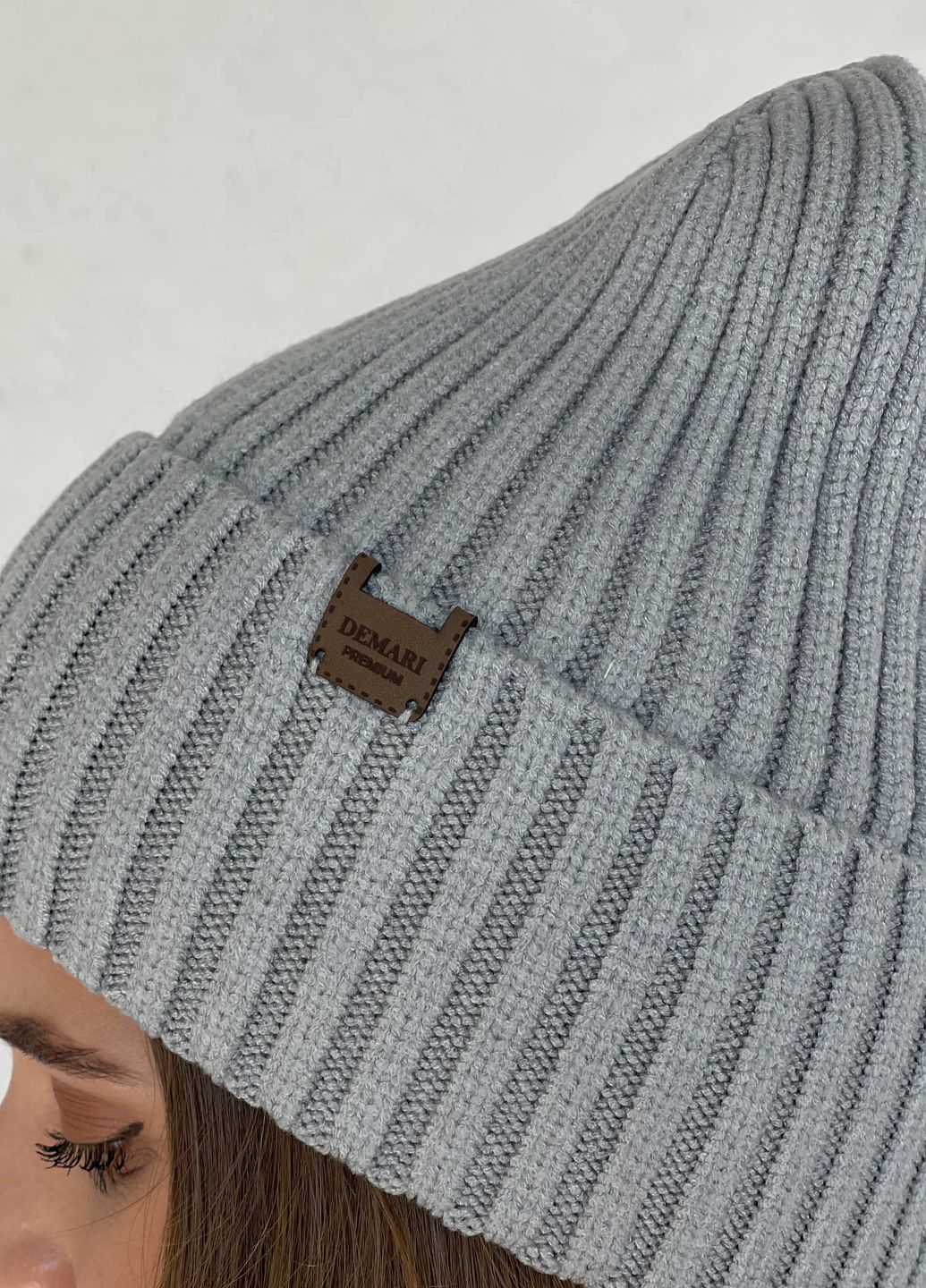 Купить Теплая зимняя кашемировая женская шапка с отворотом на флисовой подкладке DeMari 500120 в интернет-магазине