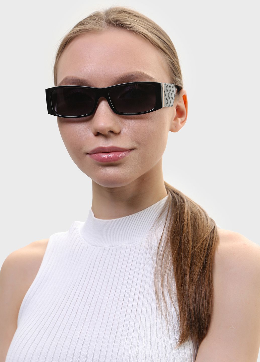 Купить Женские солнцезащитные очки Roberto с поляризацией RM8456 113060 в интернет-магазине