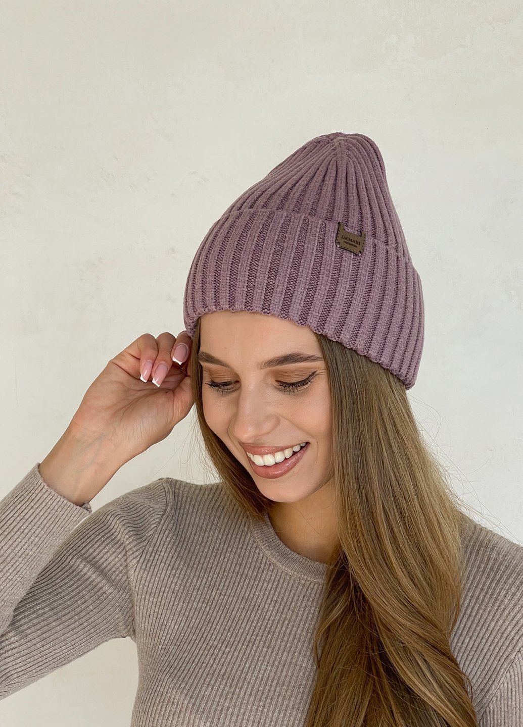 Купити Тепла зимова кашемірова жіноча шапка з відворотом на флісовій підкладці DeMari 500126 в інтернет-магазині
