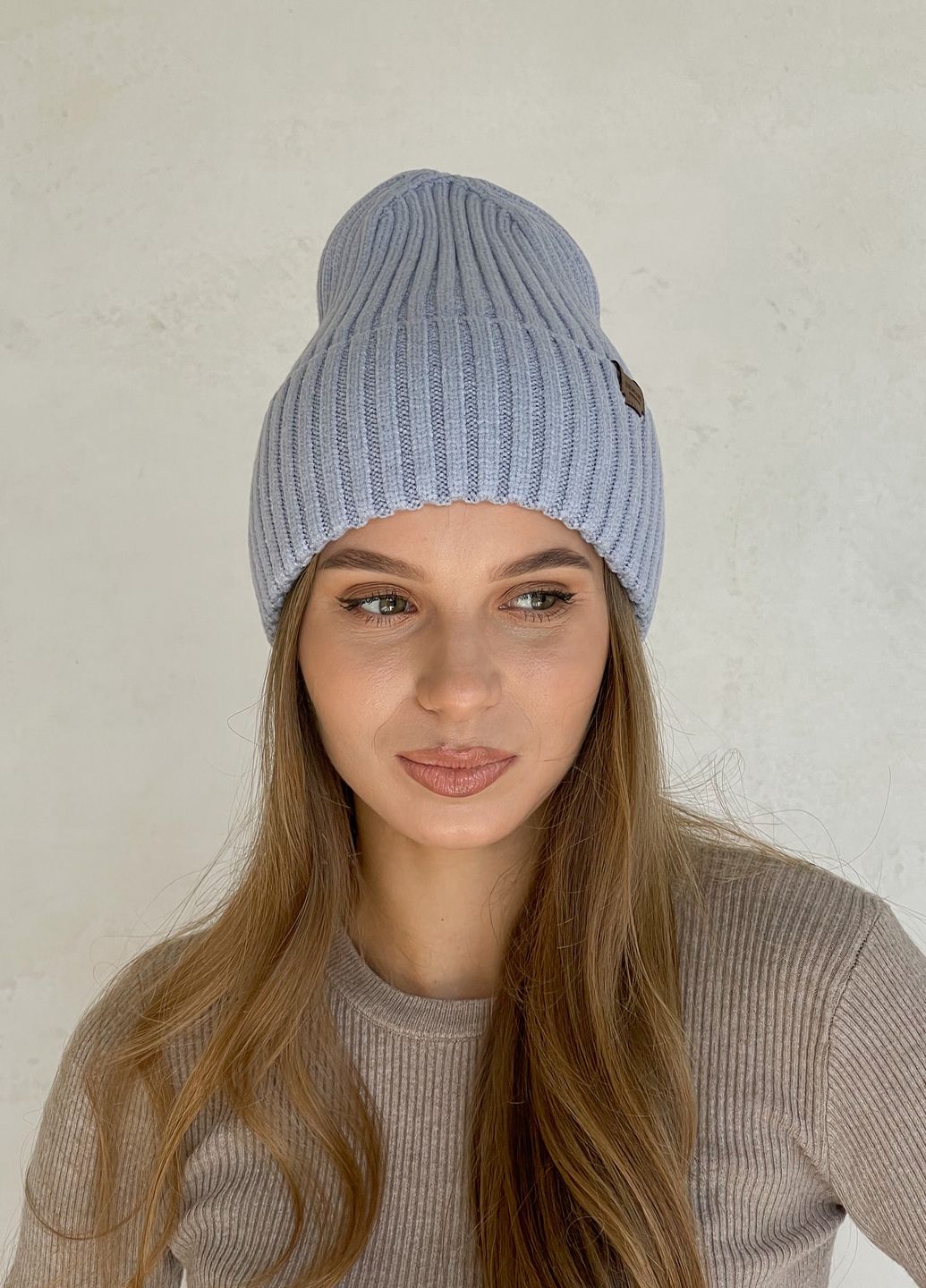 Купить Теплая зимняя кашемировая женская шапка с отворотом на флисовой подкладке DeMari 500127 в интернет-магазине