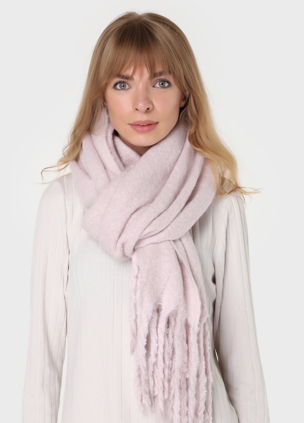 Купить Шерстяной шарф Merlini Бильбао (185*40 см) 446009 - Светло-пудровый в интернет-магазине