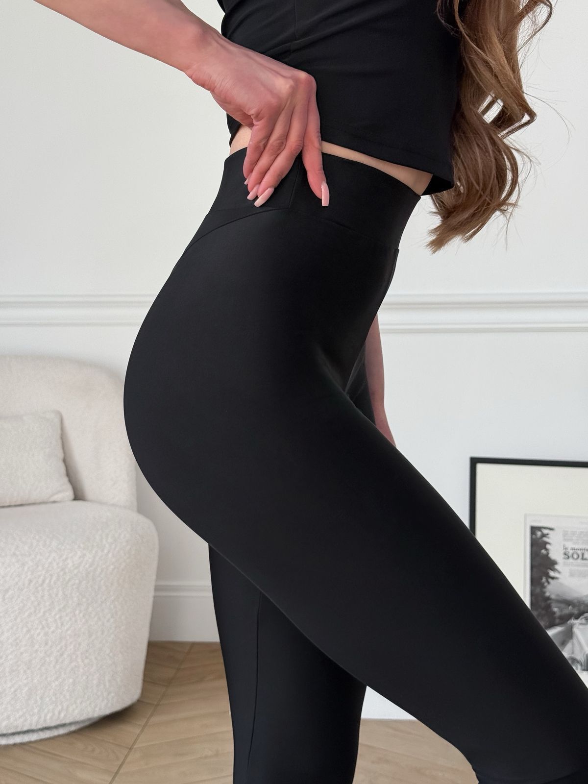 Купити Push-up лосини з біфлексу чорні Merlini 600000441 розмір L-XL в інтернет-магазині