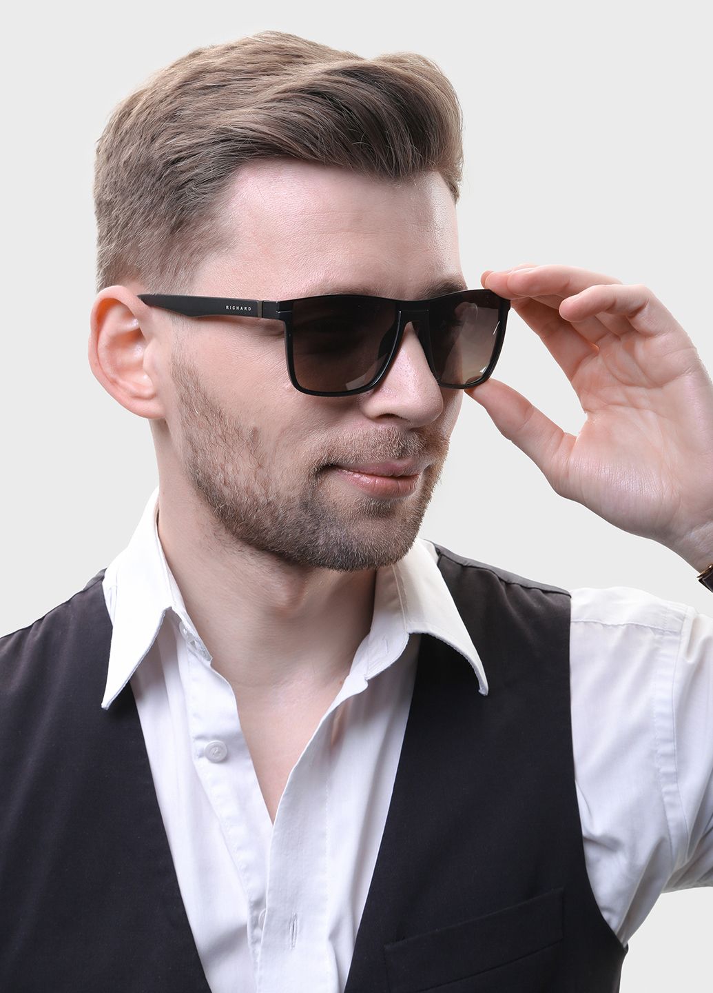 Купити Чоловічі сонцезахисні окуляри Thom Richard з поляризацією TR9041 114004 в інтернет-магазині