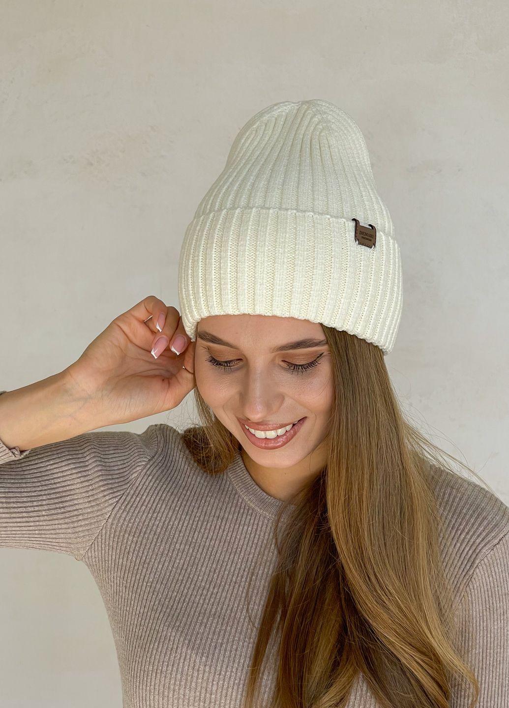 Купить Теплая зимняя кашемировая женская шапка с отворотом на флисовой подкладке DeMari 500129 в интернет-магазине