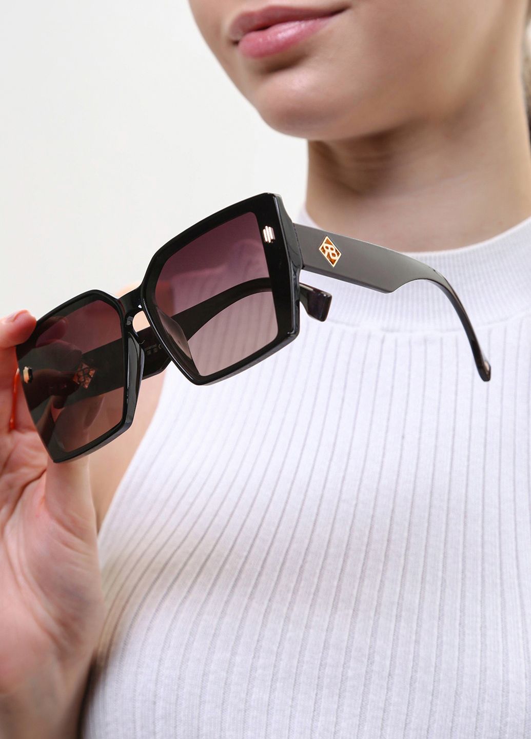 Купить Женские солнцезащитные очки Rita Bradley с поляризацией RB727 112058 в интернет-магазине