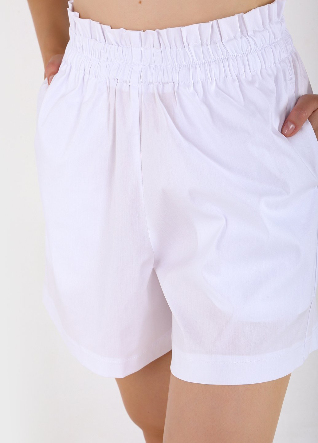 Купити Бавовняні шорти жіночі бермуди білого кольору Merlini Перуджа 300000051, розмір 42-44 в інтернет-магазині