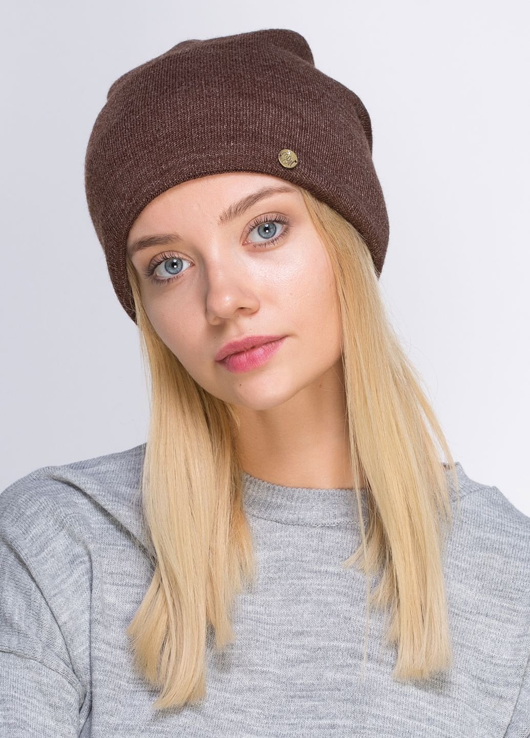 Купить Зимняя теплая женская шапка на флисовой подкладке DeMari ДеМари 550492 - Коричневый в интернет-магазине