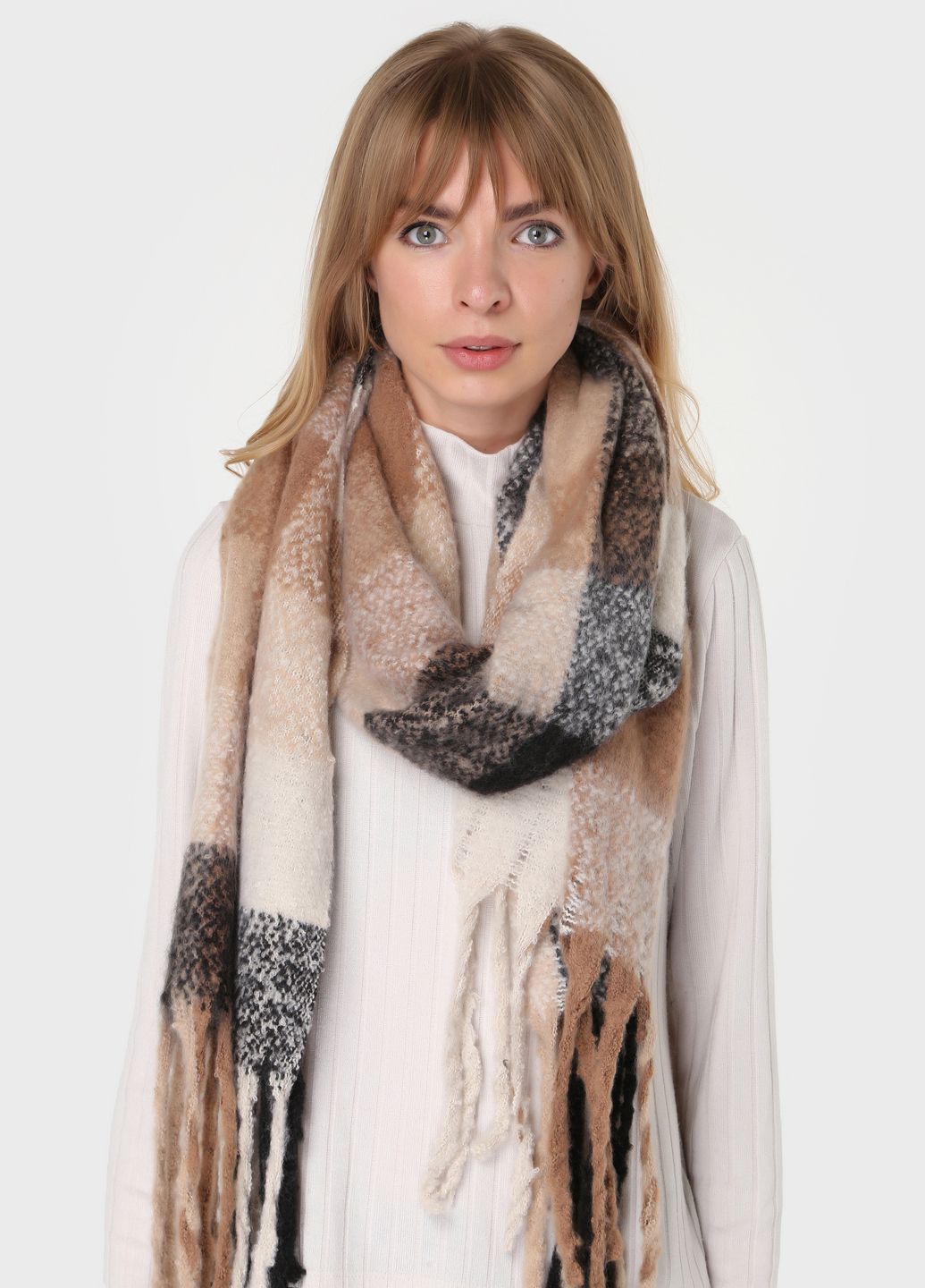 Купить Шерстяной шарф Merlini Кордоба (185*40 см) 445002 - Бежевый в интернет-магазине