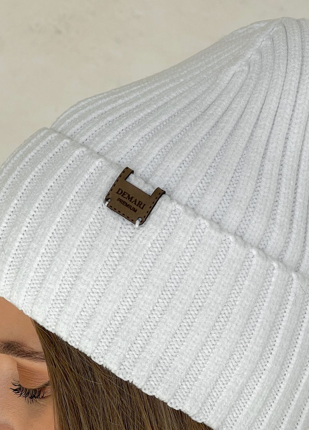 Купить Теплая зимняя кашемировая женская шапка с отворотом на флисовой подкладке DeMari 500137 в интернет-магазине
