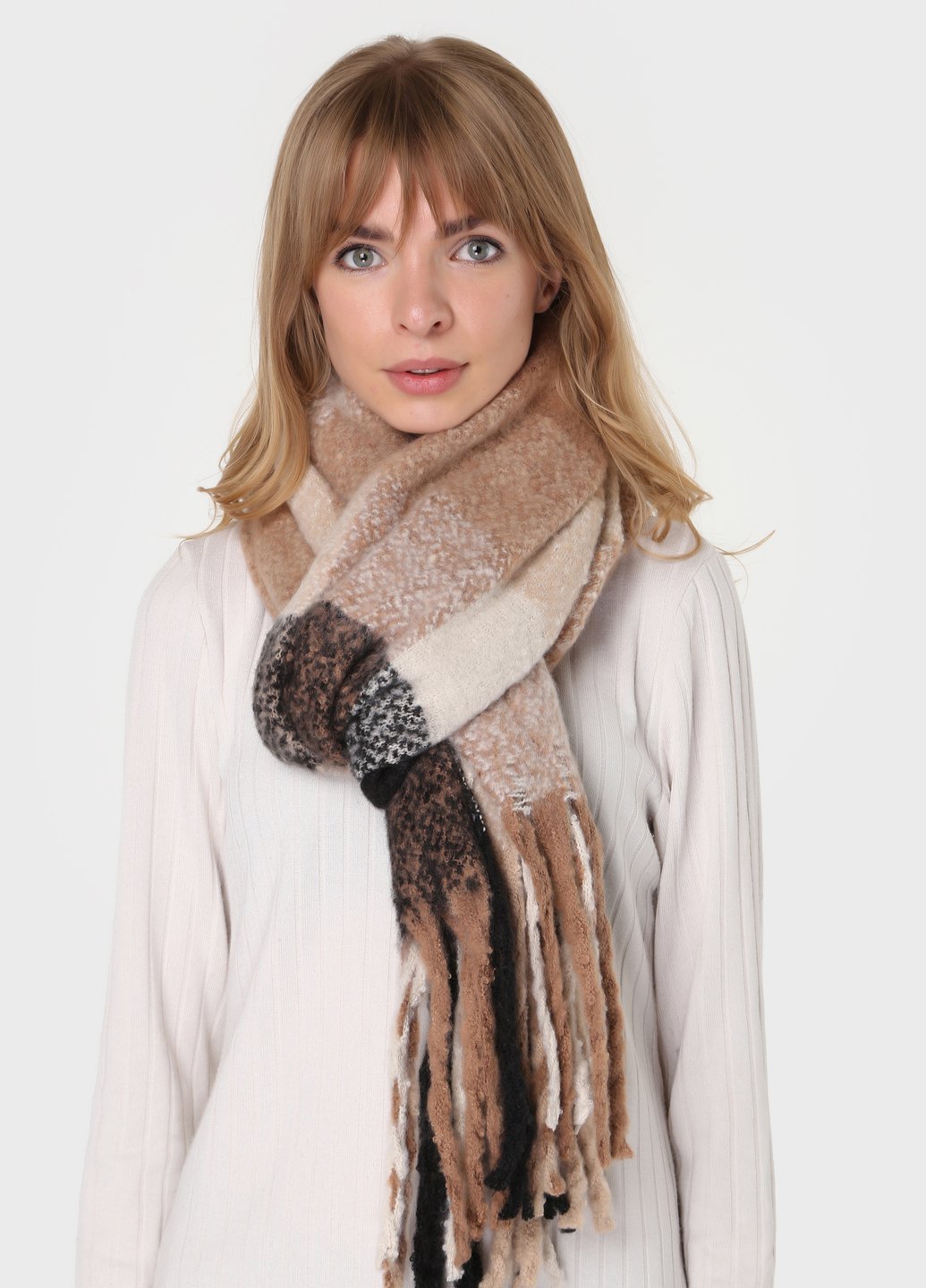Купить Шерстяной шарф Merlini Кордоба (185*40 см) 445002 - Бежевый в интернет-магазине