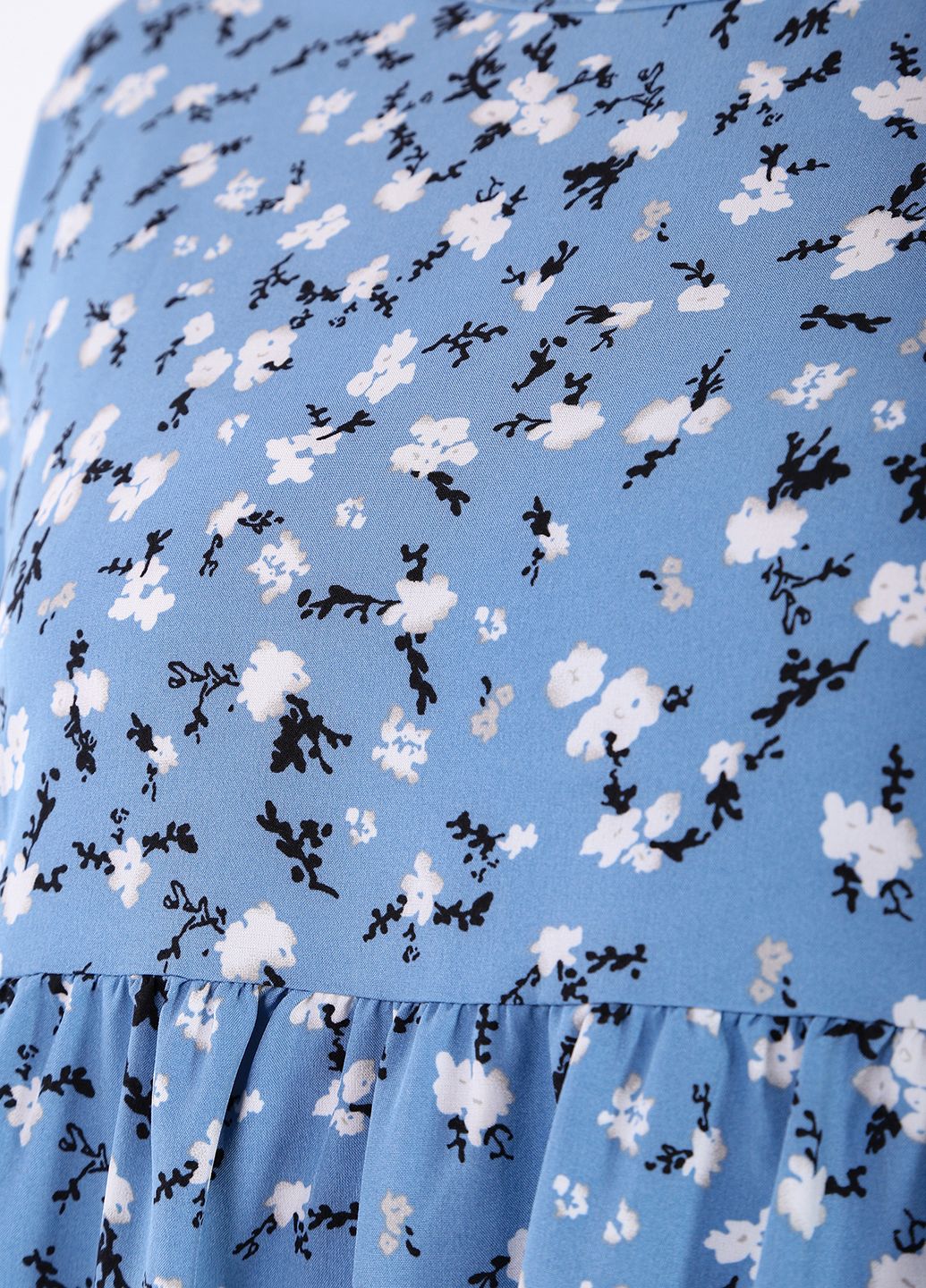 Купить Летнее хлопковое платье голубого цвета Merlini Цветы 700000022, размер 42-44 в интернет-магазине