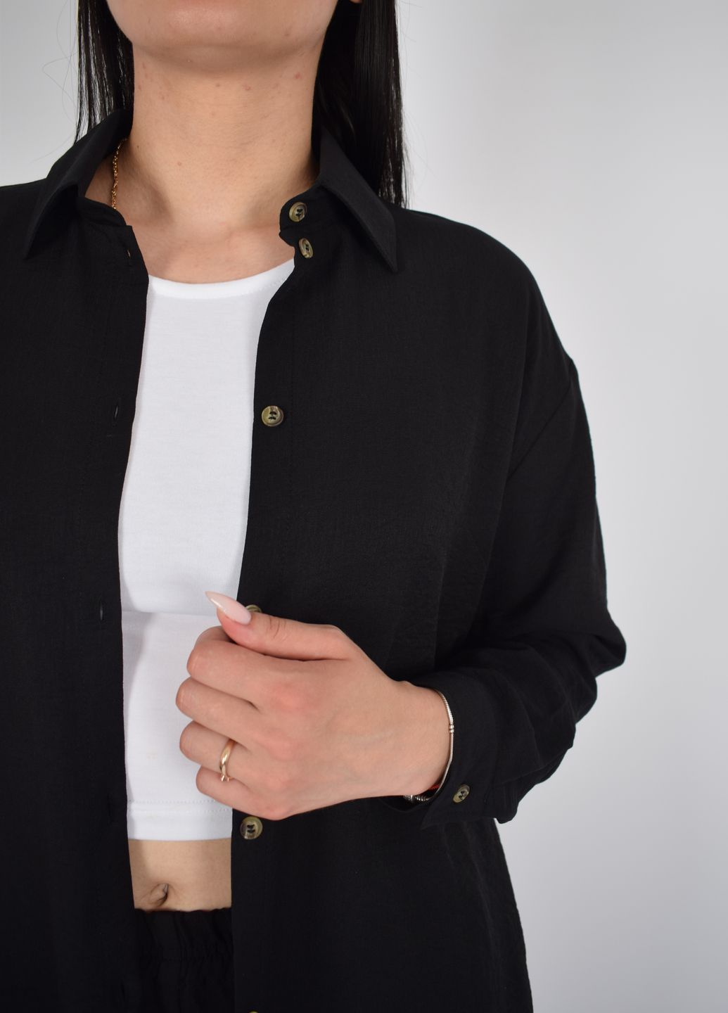 Купить Рубашка женская с длинным рукавом черного цвета из льна Merlini Беллуно 200000068, размер 42-44 в интернет-магазине