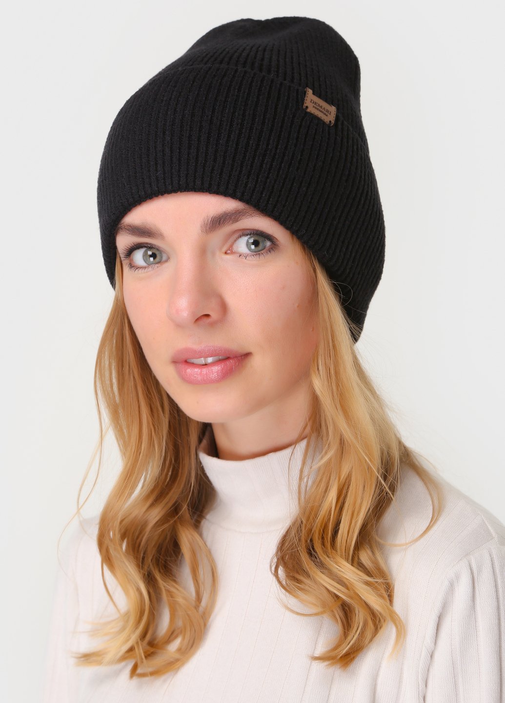 Купить Теплая зимняя кашемировая шапка с отворотом без подкладки DeMari Премьера 500022 - Черный в интернет-магазине
