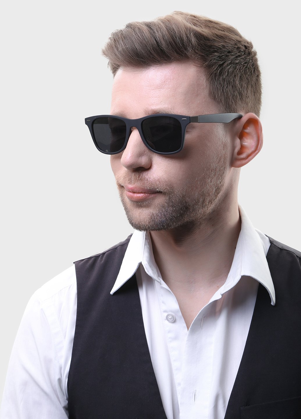 Купить Черные мужские солнцезащитные очки Gray Wolf с поряризацией GW5044 121002 в интернет-магазине
