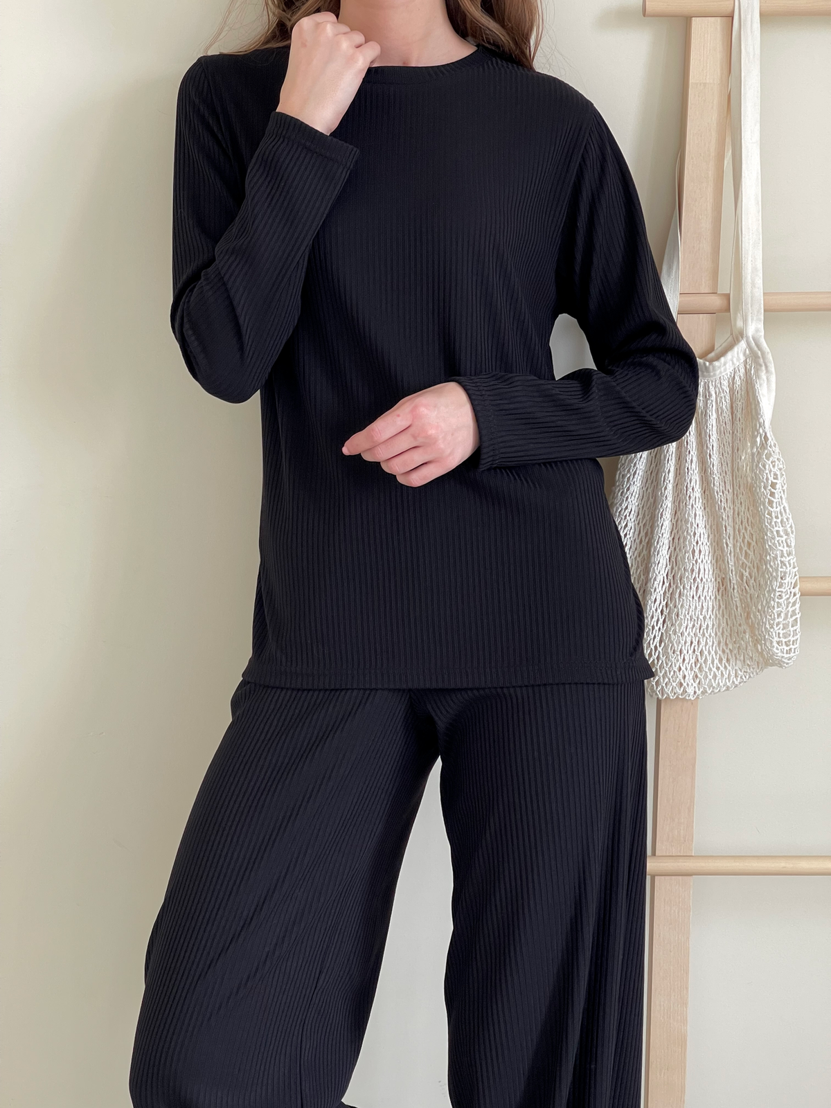 Купить Костюм с широкими брюками в рубчик черный Merlini Менто 100001161, размер 42-44 (S-M) в интернет-магазине