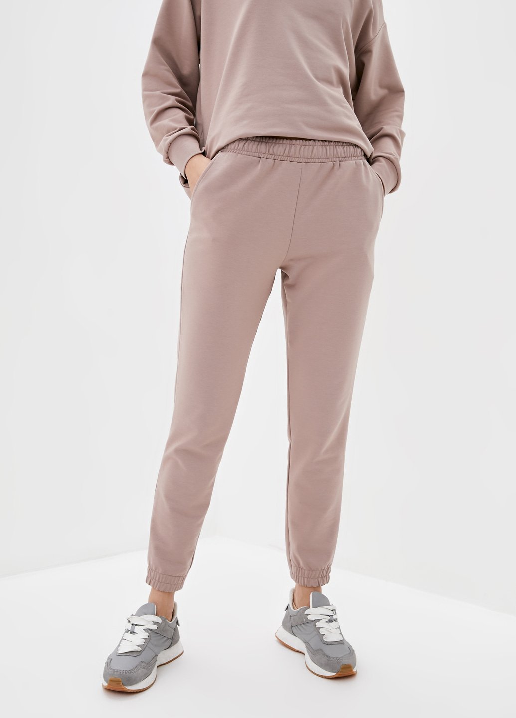 Купить Спортивные штаны женские Merlini Латина 600000018 - Пудровый, 42-44 в интернет-магазине