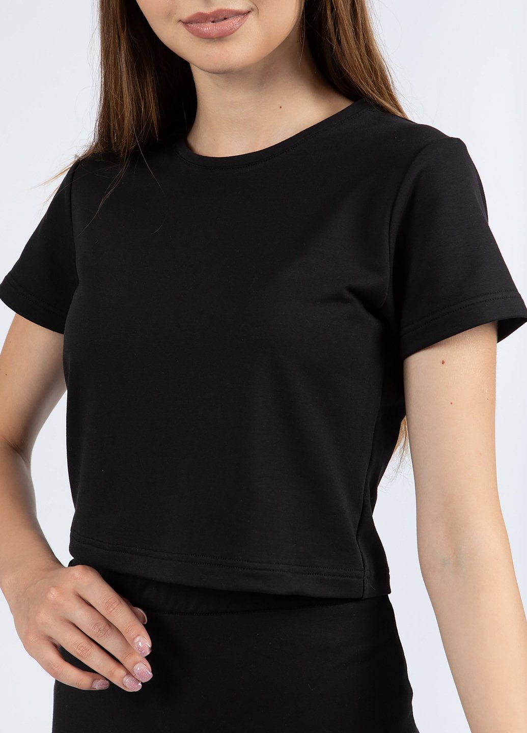 Купить Укороченная футболка женская Merlini Монруж 800000008 - Черный, 42 в интернет-магазине