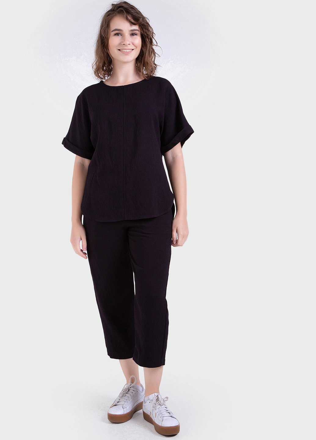 Купить Летний костюм женский двойка черного цвета: брюки, футболка Merlini Санремо 100000147, размер 42-44 в интернет-магазине