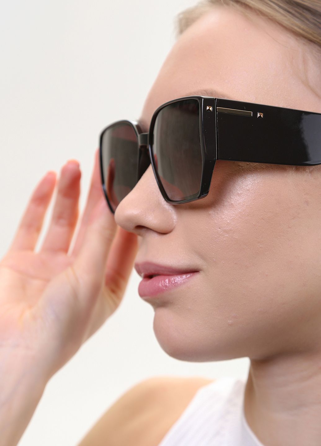 Купить Женские солнцезащитные очки Roberto с поляризацией RM8449 113040 в интернет-магазине