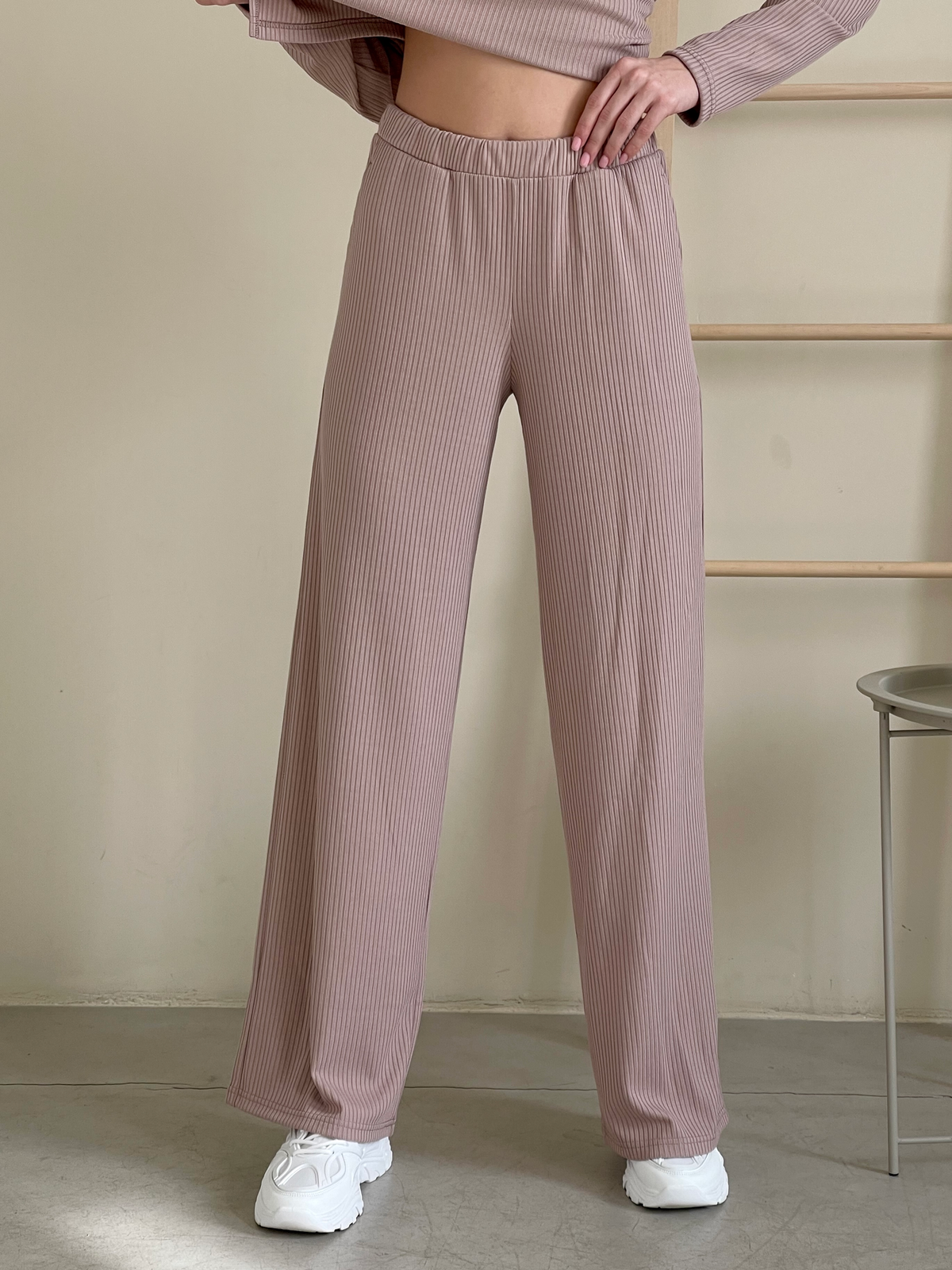 Купить Костюм с широкими брюками в рубчик бежевый Merlini Менто 100001165, размер 42-44 (S-M) в интернет-магазине
