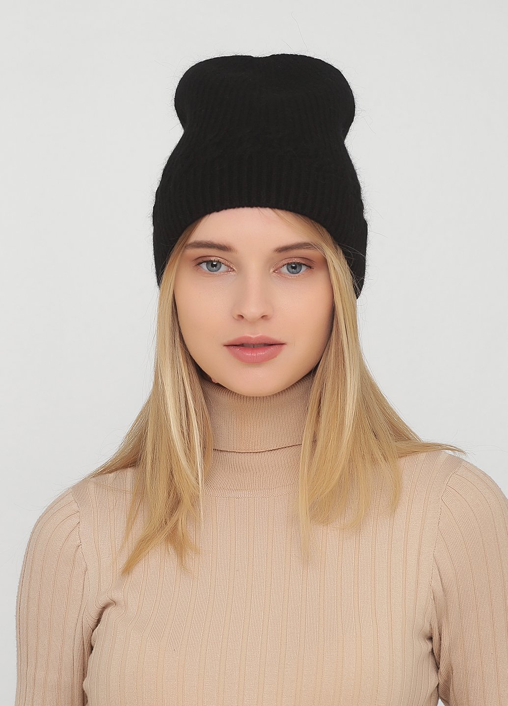 Купить Зимняя теплая ангоровая шапка без подкладки Merlini Диана 340162 - Черный в интернет-магазине