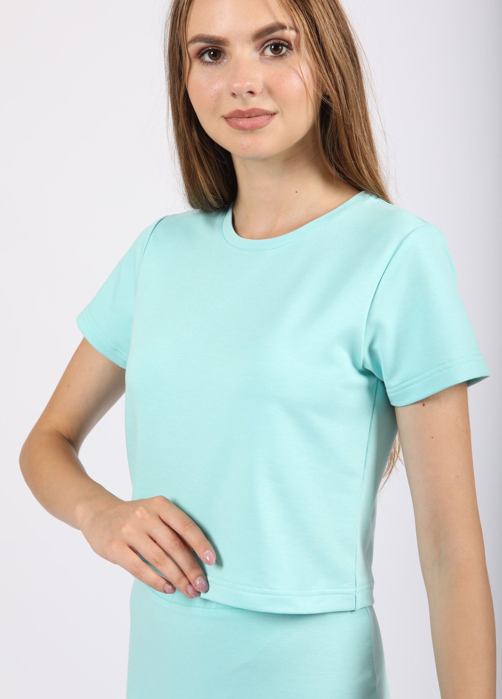 Купить Укороченная футболка женская Merlini Монруж 800000009 - Голубой, 42 в интернет-магазине