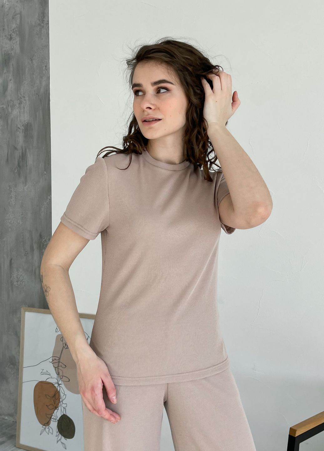 Купить Костюм женский в рубчик футболка со штанами клеш бежевый Merlini Монцано 100000523, размер XS-M (40-44) в интернет-магазине