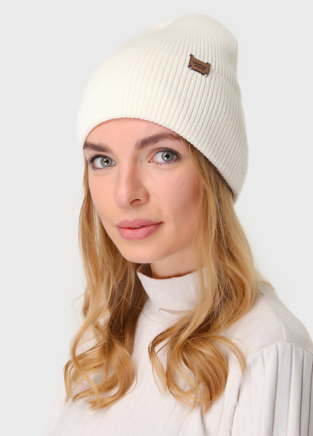 Купить Теплая зимняя кашемировая шапка с отворотом без подкладки DeMari Премьера 500028 - Молочный в интернет-магазине