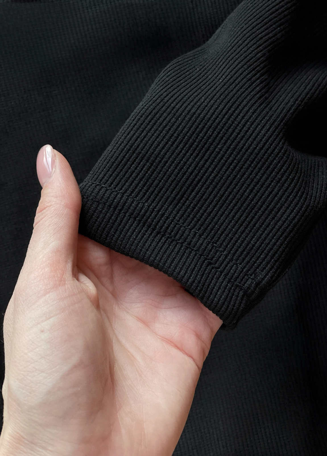 Купити Довга сукня чорна в рубчик з довгим рукавом Merlini Кондо 700001161, розмір 42-44 (S-M) в інтернет-магазині