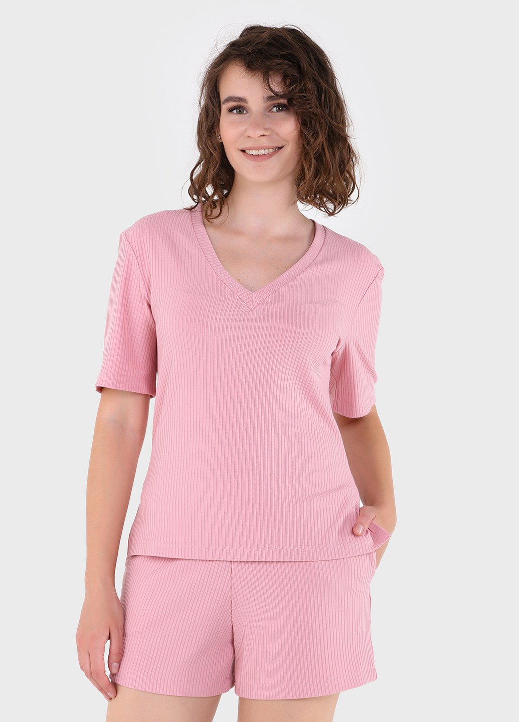 Купити Легка футболка жіноча у рубчик Merlini Корунья 800000026 - Рожевий, 42-44 в інтернет-магазині